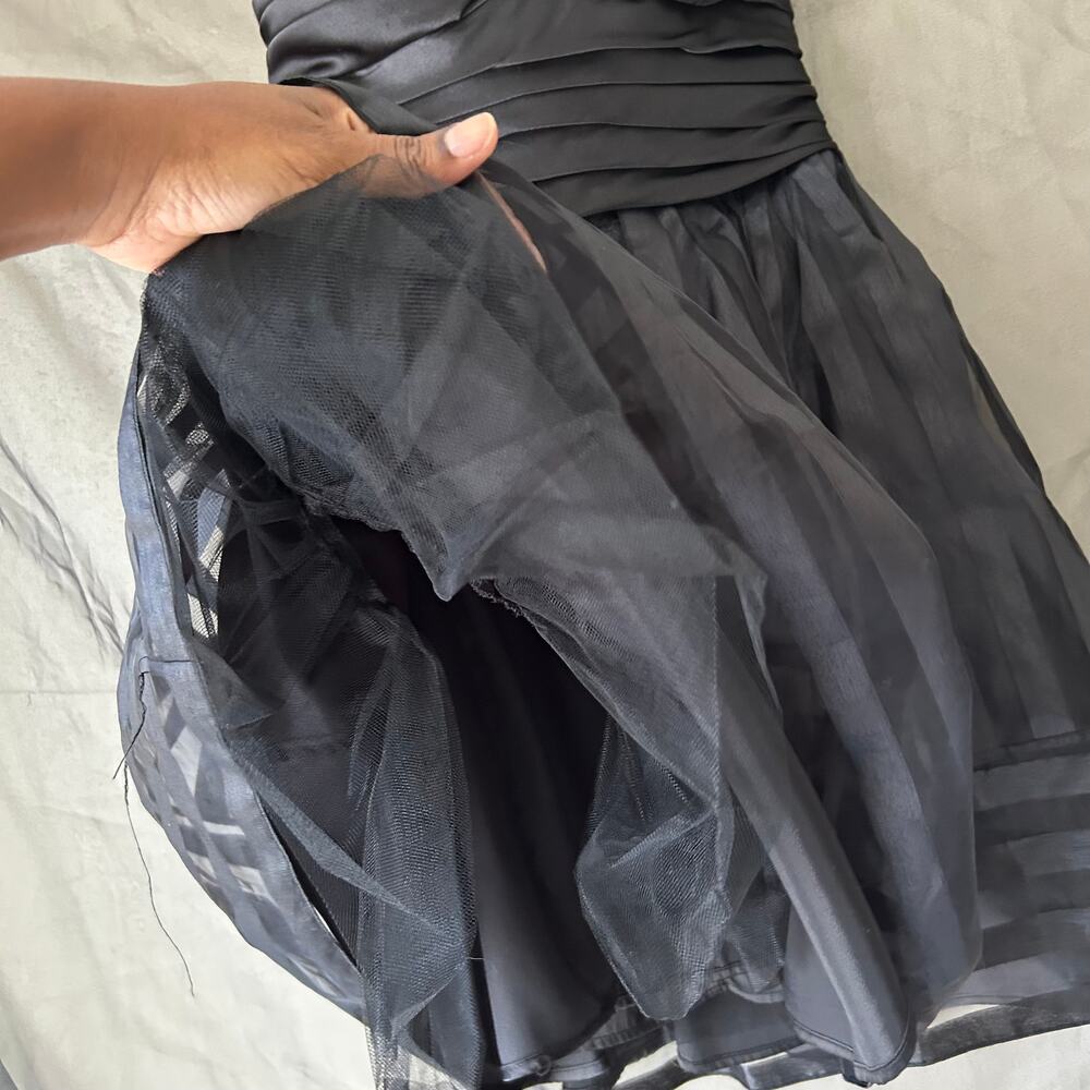 🥶 Betsey Johnson Black Organza Corset Mini Dress Size 6 - Picture 5 of 11